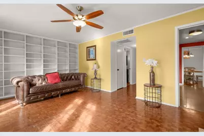 6631 Valleyside Road, Austin, TX 78731 - Photo 14