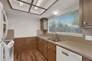 12800 Old San Antonio Rd, Manchaca, TX 78652 - Photo 12