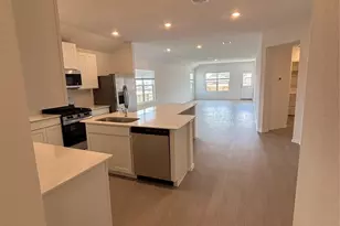 3262 Everett, Kyle, TX 78640 - Photo 4