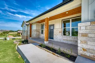 101 Olympia Hills Ct, Kingsland, TX 78639 - Photo 4
