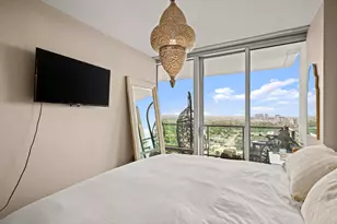 300 Bowie St, Austin, TX 78703 - Photo 16