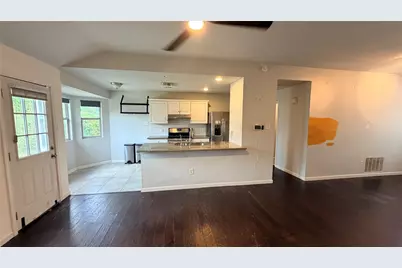 7204 Wardman Drive, Del Valle, TX 78617 - Photo 6