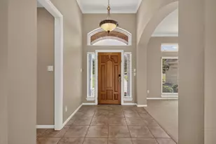 209 Overlook Ct, Georgetown, TX 78628 - Photo 8
