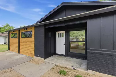 4400 Dovehill Drive, Austin, TX 78744 - Photo 32