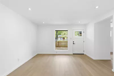 4400 Dovehill Drive, Austin, TX 78744 - Photo 14