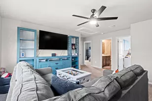 520 Longmount Cv, Liberty Hill, TX 78642 - Photo 24