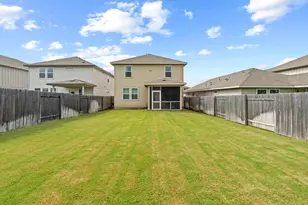 520 Longmount Cv, Liberty Hill, TX 78642 - Photo 34