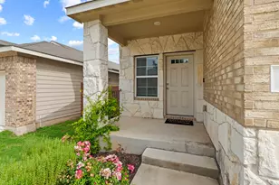 520 Longmount Cv, Liberty Hill, TX 78642 - Photo 4