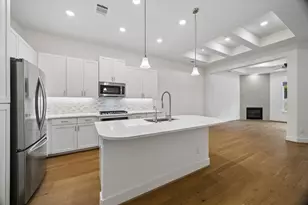 109 Beneteau Dr, Austin, TX 78738 - Photo 10