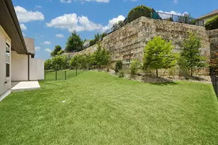 109 Beneteau Dr, Austin, TX 78738 - Photo 30