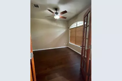 704 S Frontier Lane, Cedar Park, TX 78613 - Photo 6