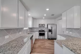 13603 Abraham Lincoln St, Manor, TX 78653 - Photo 8