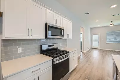222 New Hampton Way, San Marcos, TX 78666 - Photo 12