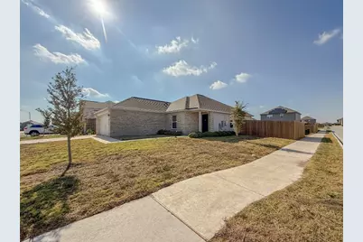14000 John Aregood Pass, Elgin, TX 78621 - Photo 4