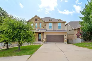 324 Santa Maria St, Georgetown, TX 78628 - Photo 4