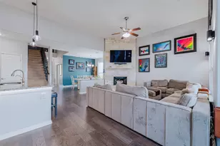 324 Santa Maria St, Georgetown, TX 78628 - Photo 14