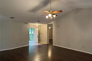 11715 Birchbark St, Austin, TX 78750 - Photo 10