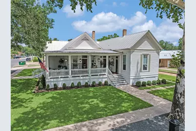 107 NE 4th Street, Smithville, TX 78957 - Photo 4