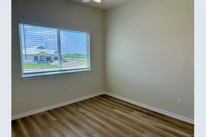 515 War Admiral Drive #B, Jarrell, TX 76537 - Photo 22