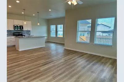 515 War Admiral Drive #B, Jarrell, TX 76537 - Photo 2