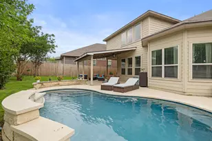 1143 Huntington Trail, Round Rock, TX 78664 - Photo 2