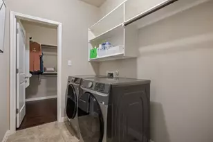 1143 Huntington Trail, Round Rock, TX 78664 - Photo 18
