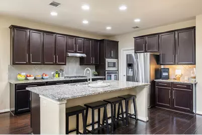 1143 Huntington Trail, Round Rock, TX 78664 - Photo 6
