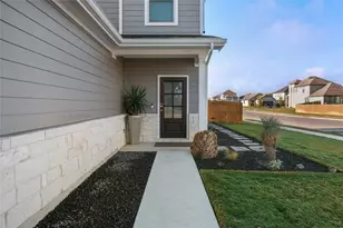 304 Tolo Dr, Elgin, TX 78621 - Photo 4