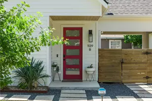 1129 Henninger St, Austin, TX 78702 - Photo 32