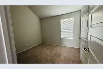 2800 Joe Dimaggio Boulevard #81, Round Rock, TX 78665 - Photo 14