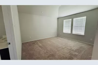 2800 Joe Dimaggio Boulevard #81, Round Rock, TX 78665 - Photo 12