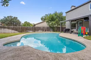 1602 Rock Creek Dr, Round Rock, TX 78681 - Photo 36