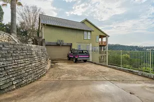 104 S Weston Ln, Austin, TX 78733 - Photo 4