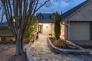 104 S Weston Ln, Austin, TX 78733 - Photo 2