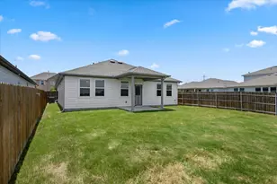 500 Stinchcomb Rd, Hutto, TX 78634 - Photo 8