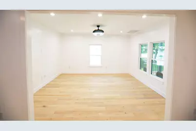 4010 Avenue D Avenue, Austin, TX 78751 - Photo 12