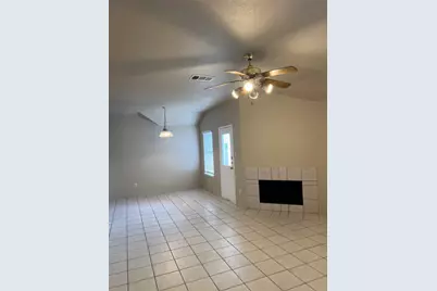 1618 Cottonwood Court, Round Rock, TX 78664 - Photo 4