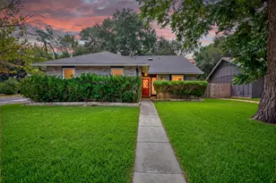 6605 Woodhue Dr, Austin, TX 78745 - Photo 1