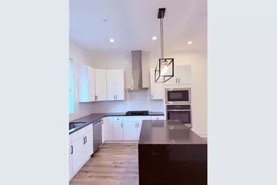 1417 Kramer Ln #7, Austin, TX 78758 - Photo 14