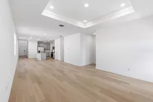 135 Rubber Tree Wy, Buda, TX 78610 - Photo 10