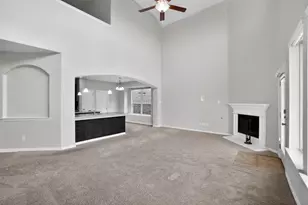 348 Vista Gardens Dr, Buda, TX 78610 - Photo 2
