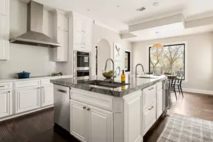 11 Ehrlich Rd, Austin, TX 78746 - Photo 12