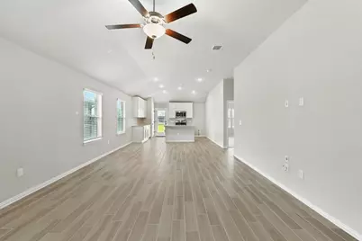 149 Hackberry Lane, Bastrop, TX 78602 - Photo 6