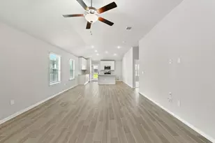 149 Hackberry Ln, Bastrop, TX 78602 - Photo 6