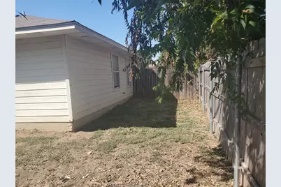 2221 Creekside Lane #B, Georgetown, TX 78626 - Photo 26