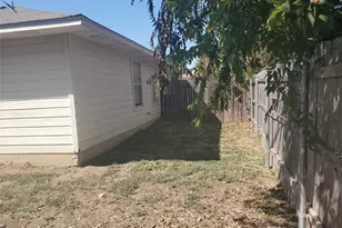 2221 Creekside Ln, Georgetown, TX 78626 - Photo 26