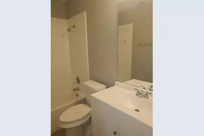 2221 Creekside Lane #B, Georgetown, TX 78626 - Photo 18