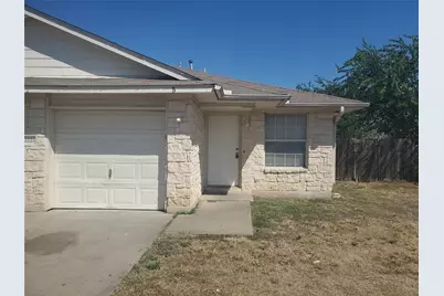 2221 Creekside Lane #B, Georgetown, TX 78626 - Photo 2