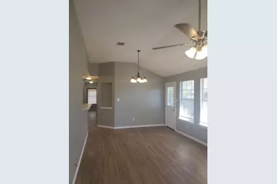 2221 Creekside Lane #B, Georgetown, TX 78626 - Photo 12