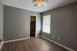 2221 Creekside Ln, Georgetown, TX 78626 - Photo 10